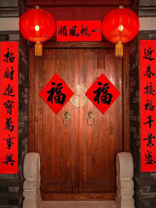 為什么每年春節(jié)都要貼春聯(lián)呢?